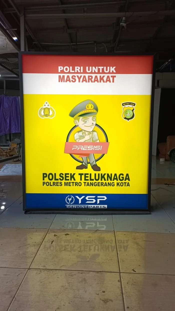 Proyek Neon Box #6